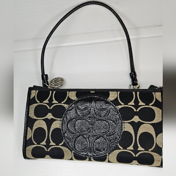 Coach Handbags - Coach Black Leather Checkbook Wallet Wristlet – Credit Card & Coin Organizer